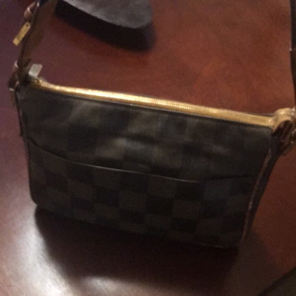 Authentic Rare Fendi Roma - Picture 8 of 12